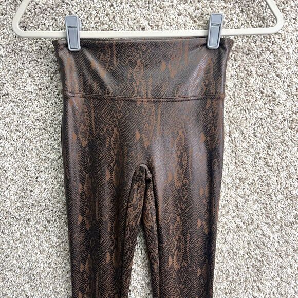 Spanx Leggings Women’s Small Brown Faux Leather Snakeskin Print - Picture 2 of 8